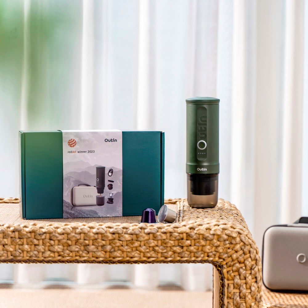 OutIn - Bærbar Espresso Kaffemaskine Sæt - Forest Green