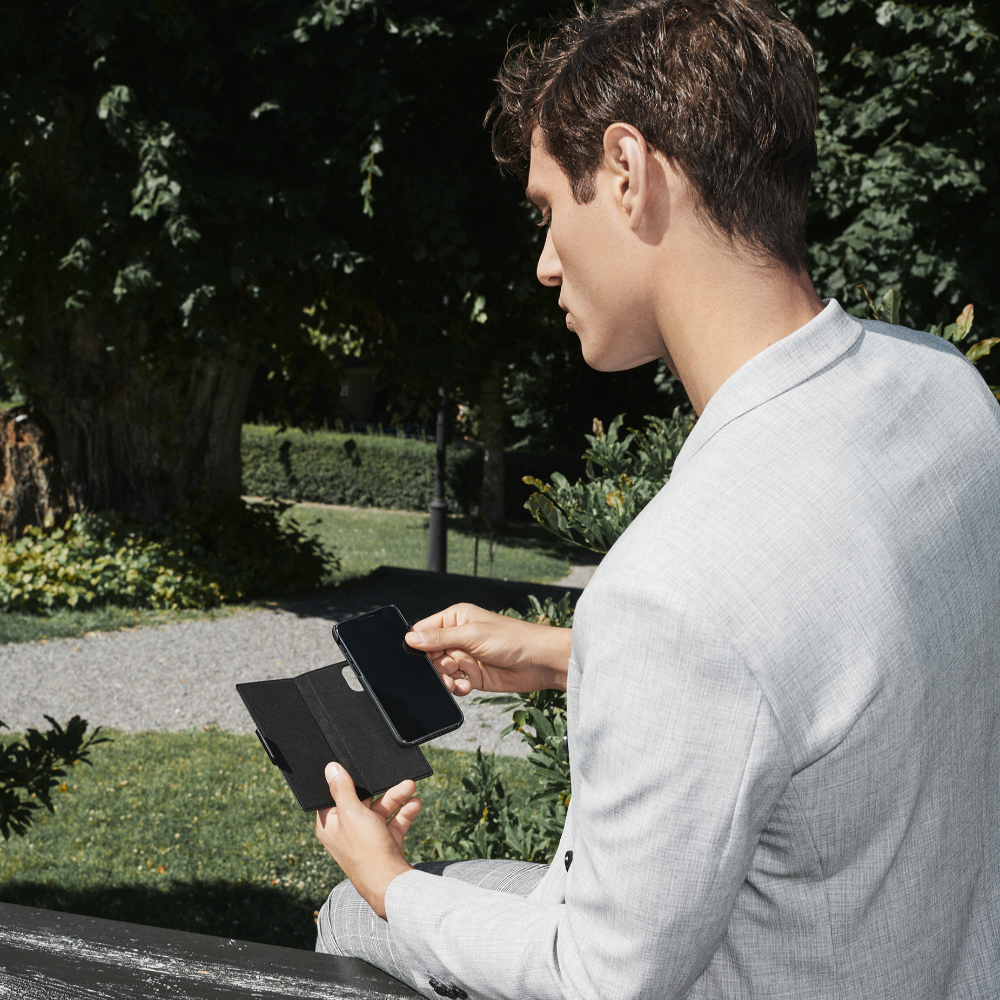 iDeal Of Sweden iPhone 12 Pro Max Unity Wallet Magnet Case - Eagle Black