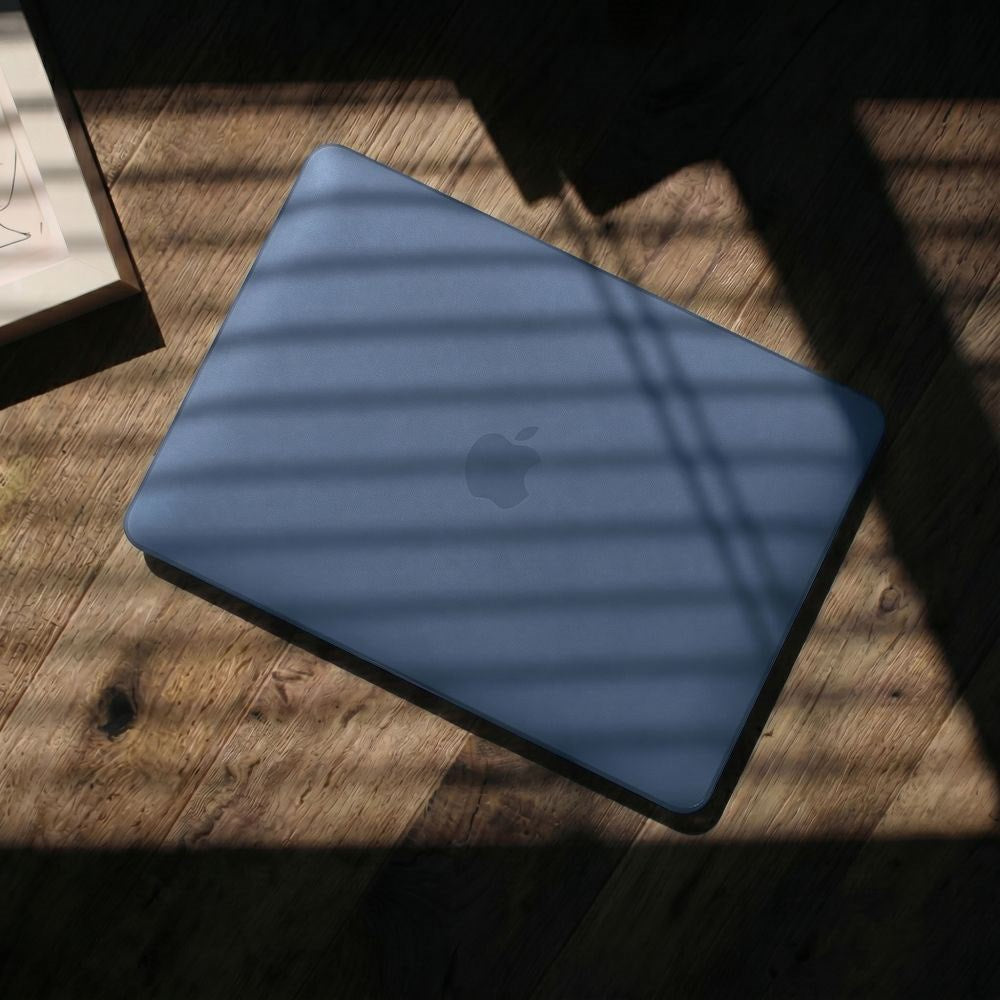 MacBook Neo 13 A18 Pro (2026) Tech-Protect Softshell Plast Cover - Mat Indigo