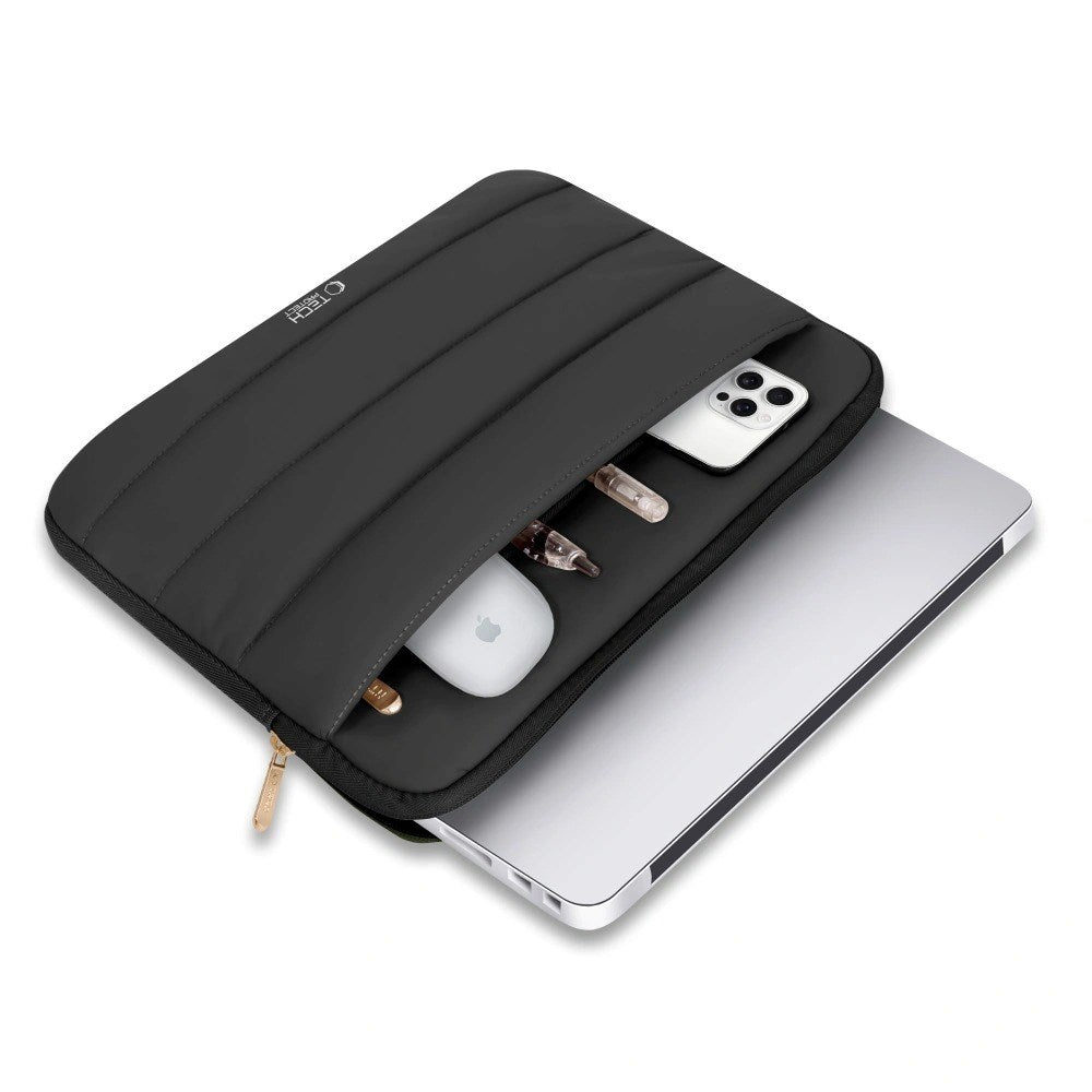 Tech-Protect Fluffy MacBook / Laptop 15-16" Sleeve m. Ekstra Lynlåslomme - Maks. Mål: 27 x 38cm - Sort