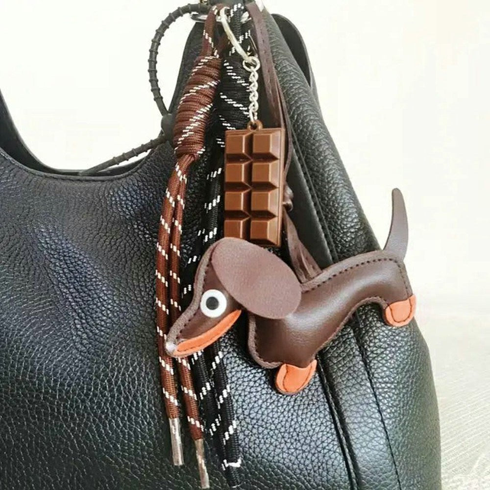Taskevedhæng - Gravhund & Chokolade - Brun