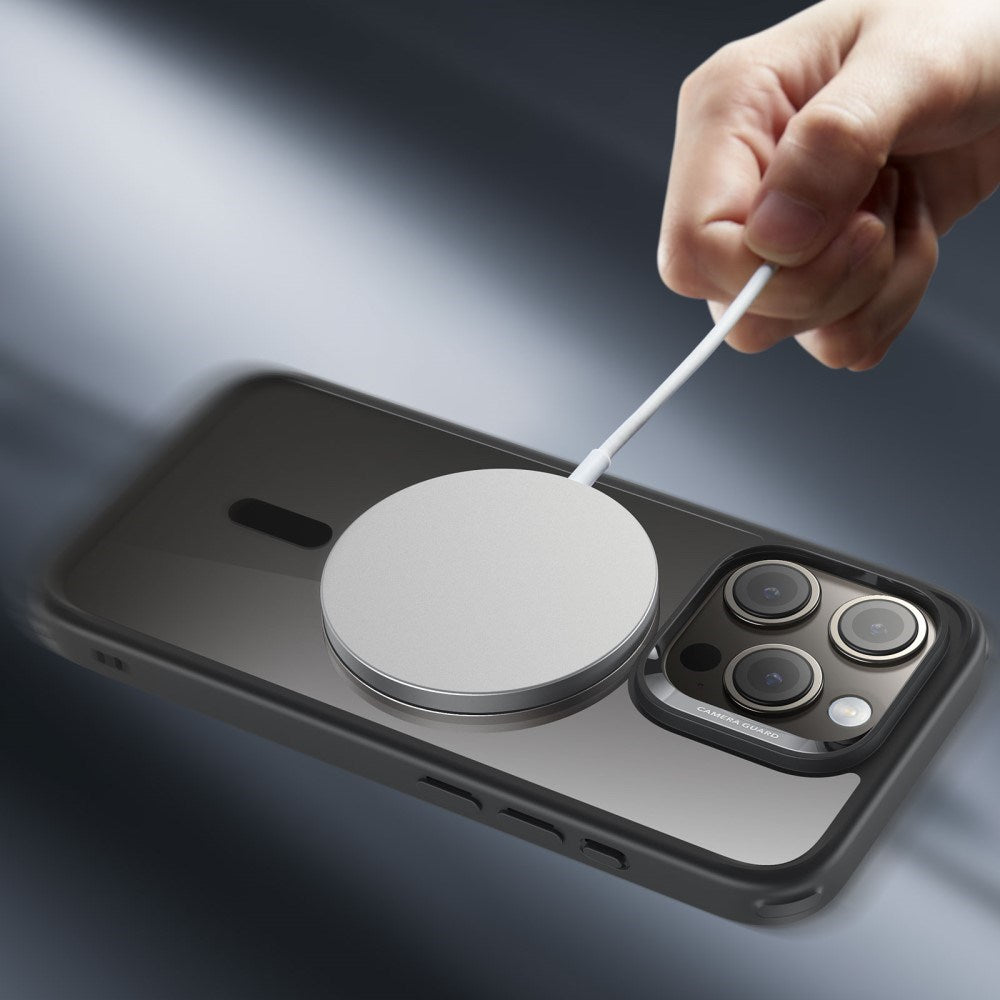 iPhone 16 Pro ESR Hybrid Bagside Cover - MagSafe Kompatibel - Gennemsigtig / Sort