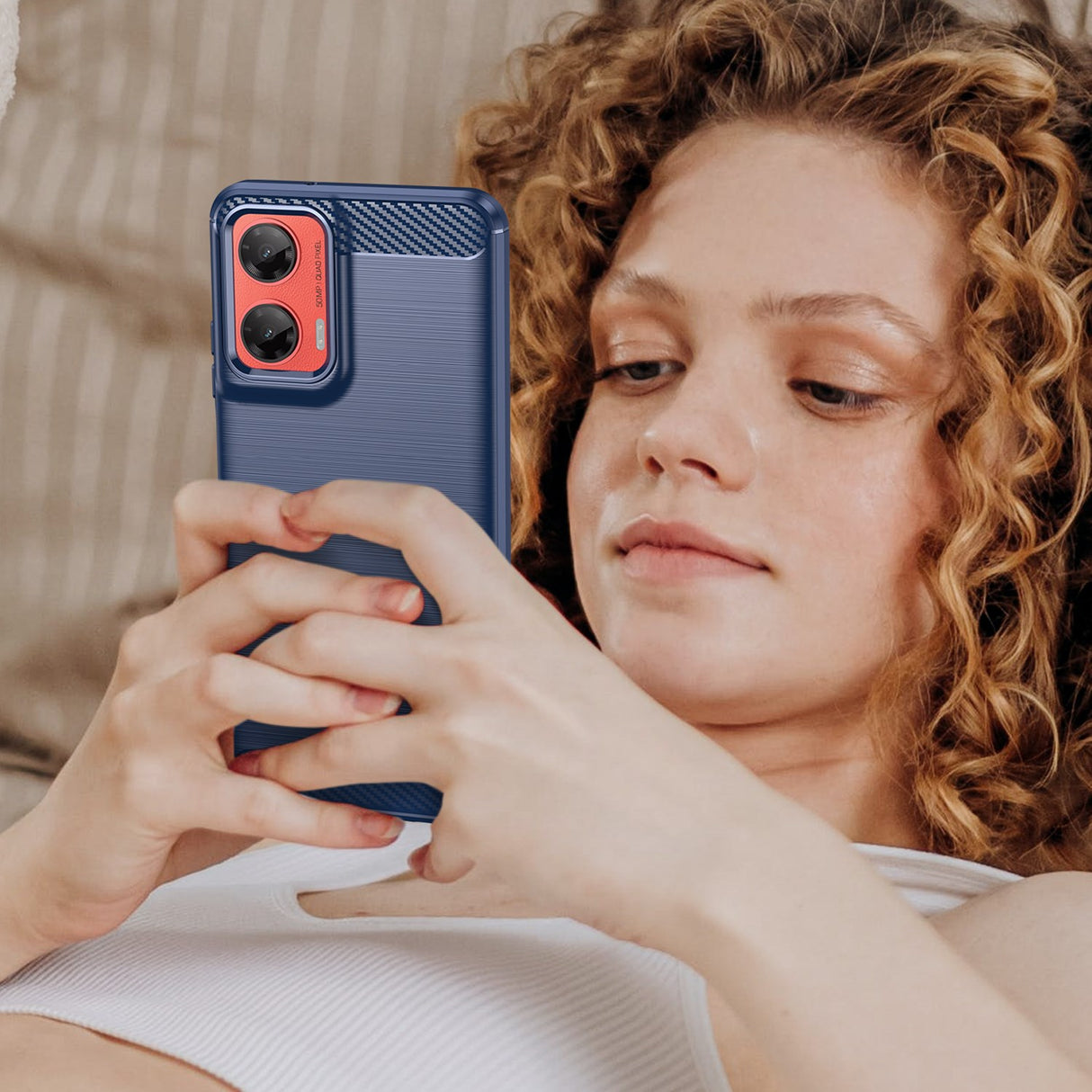 EIDERWOOD Motorola Moto G35 5G Cover m. Carbon Fiber Texture - Blå