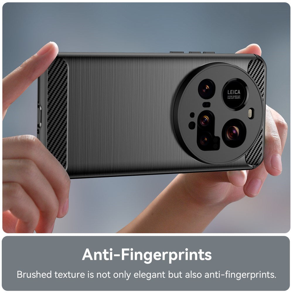 Xiaomi 15 Ultra - EIDERWOOD Brushed Carbon Fiber Fleksibelt Plastik Cover - Sort