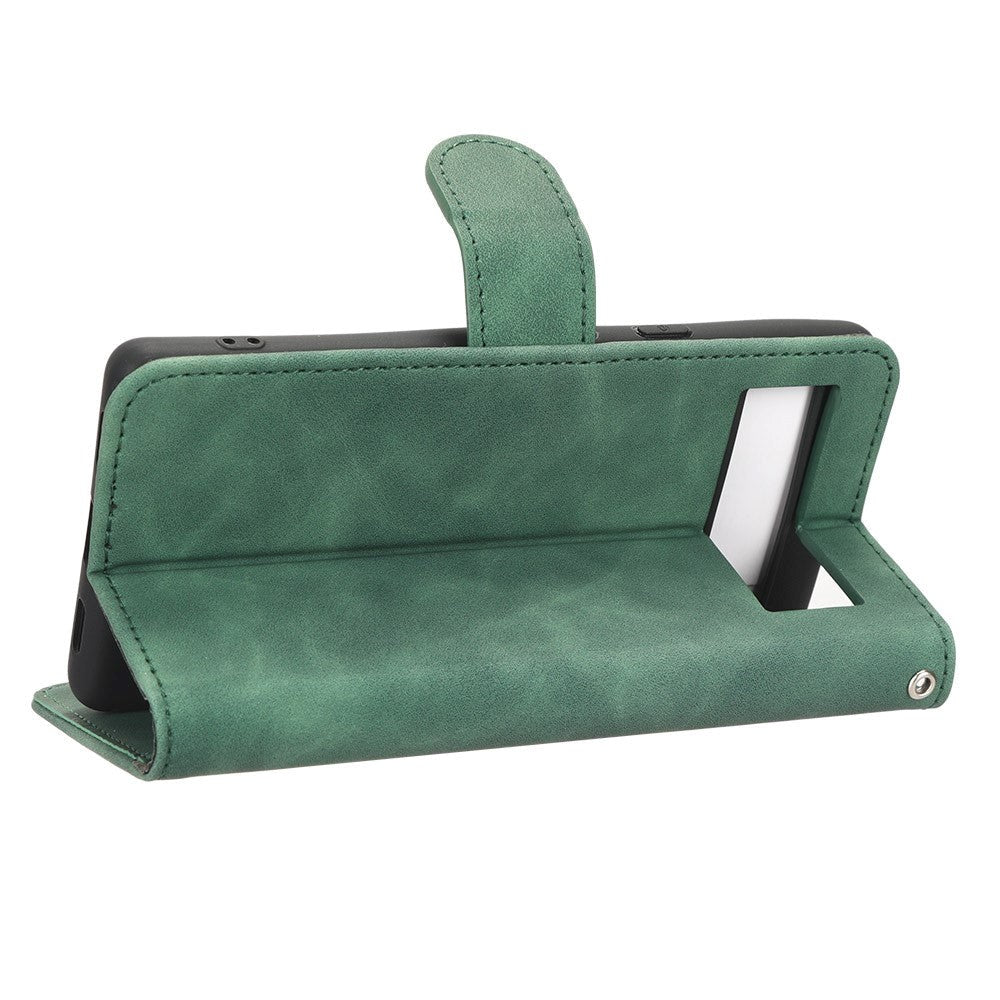 Google Pixel 7A Læder Flip Cover m. Kortholdere - Grøn
