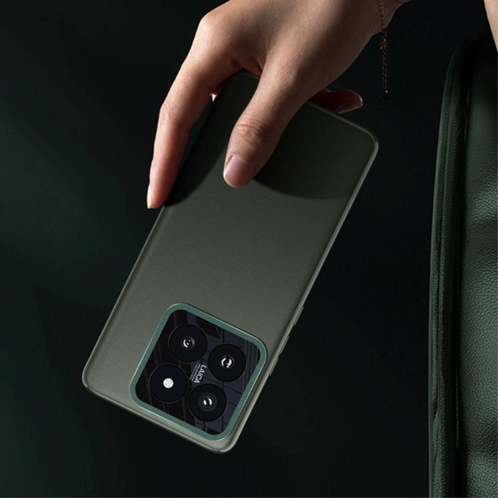 Xiaomi 14 Pro Læderbelagt Plastik Bagside Cover m. Indbygget Kamerabeskytter - Sort