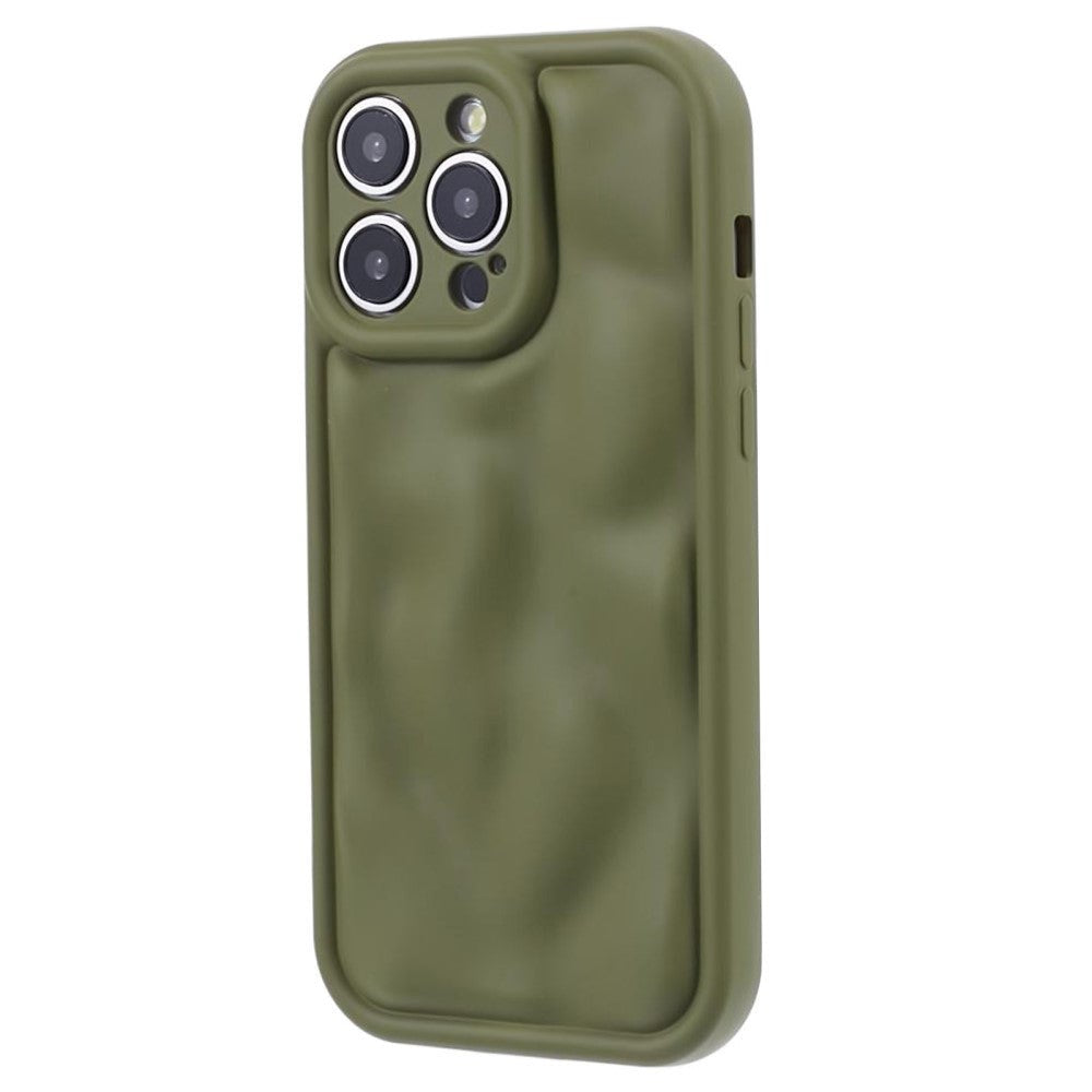 iPhone 15 Pro Fleksibelt Plastik Bagside Cover m. Bølget Udseende - Mat Grøn