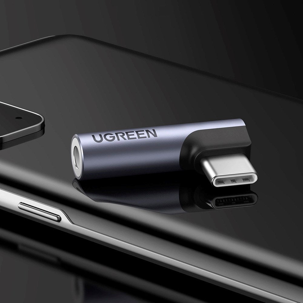 Vinklet USB-C til Mini Jack Adapter - Ugreen AV154 - 3.5mm - Grå
