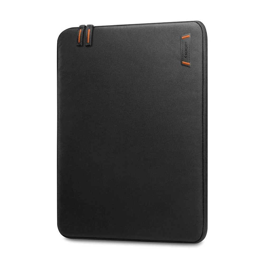 Spigen Computer Sleeve 14" (34.5 x 24.8 cm) m. Vandafvisende Overflade - Sort