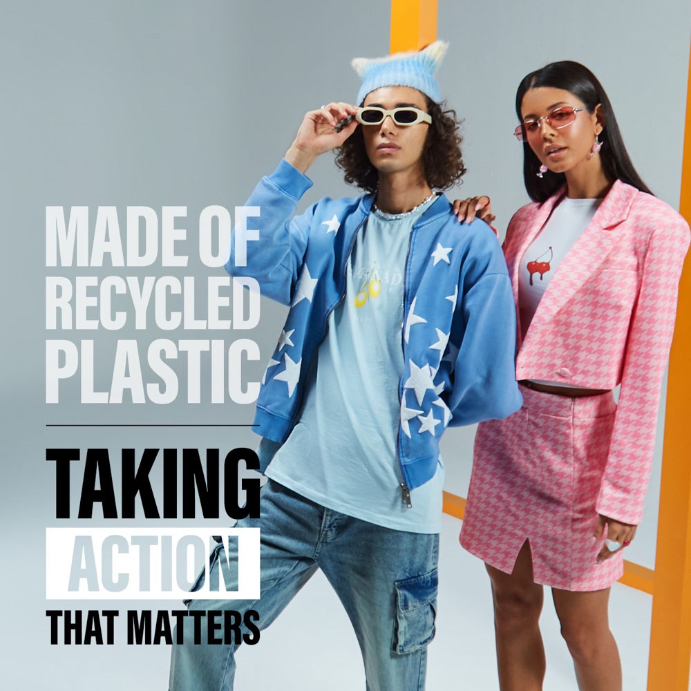 CARE by PanzerGlass iPhone 16e FLAGSHIP Urban Combat Cover - MagSafe Kompatibel - Transparent / White