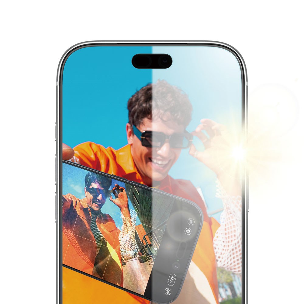 iPhone 18 Pro PanzerGlass Hærdet Beskyttelsesglas m. FastFit In-A-Box - Anti-Reflekterende - Gennemsigtig