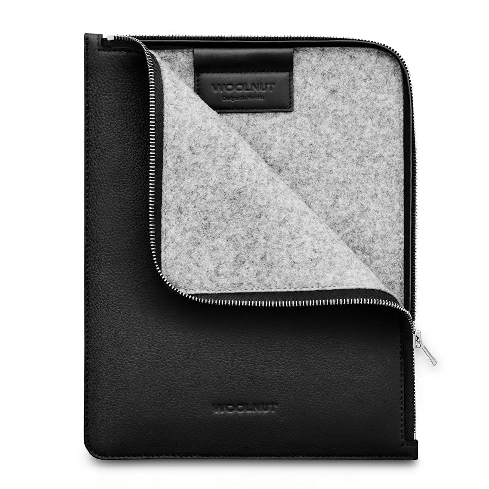 iPad / Tablet (23 x 29 cm) Woolnut Sleeve - Ægte Læder - Sort