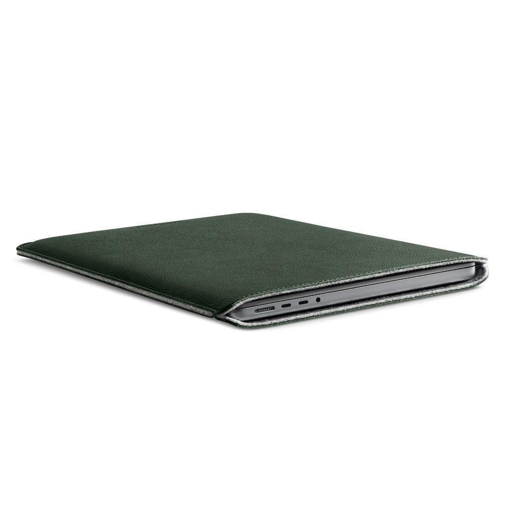 MacBook Pro 14" M5 / M4 / M3 / M2 / M1 (2025 / 2021) Woolnut Sleeve - 24.5 x 33 cm - Ægte Læder - Grøn