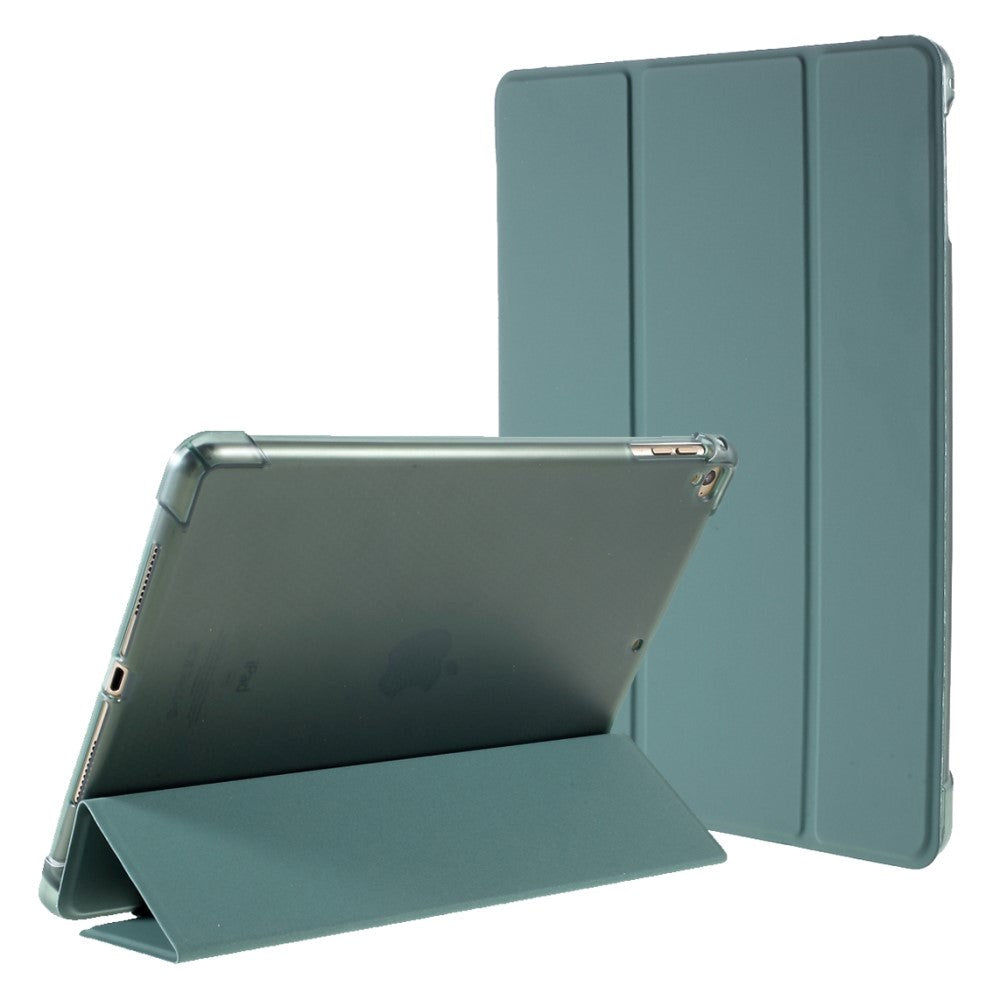 iPad 9.7 (2018-2017) / iPad Air / iPad Air 2 Tri-Fold Flip Cover m. Fleksibel Bagside - Mørkegrøn