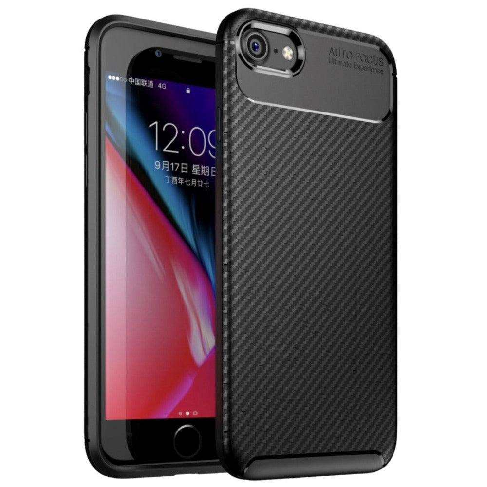 iPhone SE (2022 / 2020) / 8 / 7 Carbon Fiber Fleksibelt Plastik Bagside Cover - Sort