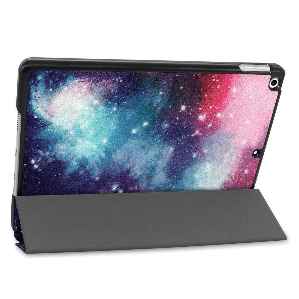 iPad 10.2" (2021 / 2020 / 2019) Tri-Fold Flip Cover I Læder - Galaxy