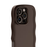 Holdit iPhone 16 Pro Wavy Cover - Chocolate