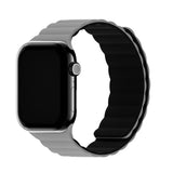 Apple Watch (38/40/SE/41/42mm) Holdit Silikone Rem m. Magnetlukning - Sort / Grå