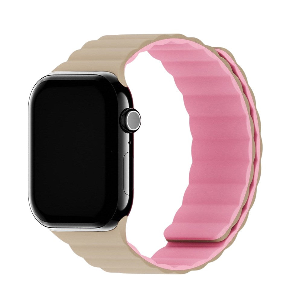 Apple Watch (42/44/SE/45/46/49mm) Holdit Silikone Rem m. Magnetlukning - Lyserød / Beige