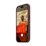 iPhone 18 Pro Original Apple TechWoven Cover - MagSafe Kompatibel - Burgundy (MKD14ZM/A)
