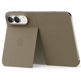 Original Apple iPhone Duo Folio Cover m. Kickstand - MagSafe Kompatibel - Taupe (MKR64ZM/A)