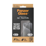 iPhone 15 Pro Max PanzerGlass Ultra Wide Fit Skærmbeskyttelse m. EasyAligner - Diamond Strength - Gennemsigtig / Sort Kant - (DEMO)