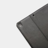 Trunk iPad 10.2 (2021 / 2020 / 2019) / Air 10.5 (2019) Ægte Læder Flip Cover - Black