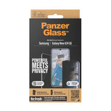 Samsung Galaxy A35 (5G) PanzerGlass Ultra Wide Fit Re:fresh Beskyttelsesglas m. EasyAligner - Privacy - Platinum Strength - Gennemsigtig / Sort Kant