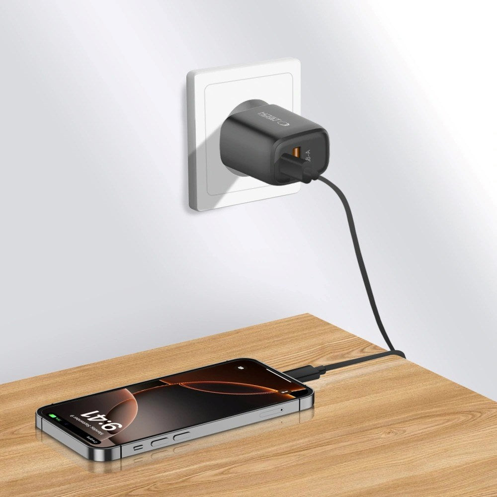 Tech-Protect Vægoplader m. 30W - 1 x USB-A (QC) & 1 x USB-C (PD) - Sort