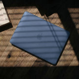 MacBook Neo 13 A18 Pro (2026) Tech-Protect Softshell Plast Cover - Mat Indigo