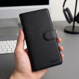 Tech-Protect iPhone 18 Pro Max / 17 Pro Max Wallet Flipcover - MagSafe Kompatibel - Sort