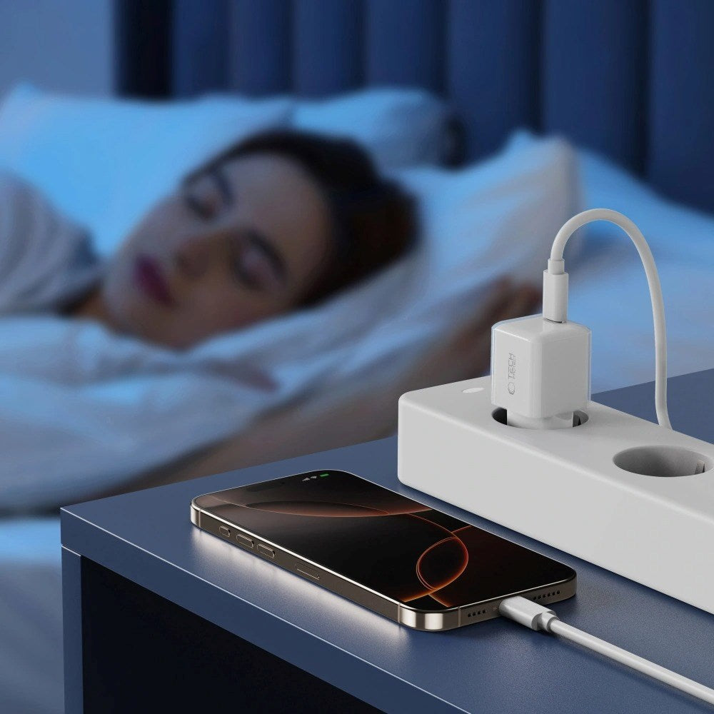 Tech-Protect Vægoplader m. 25W - 1 x USB-C (PD) - Hvid