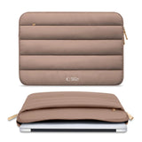 Tech-Protect Fluffy MacBook / Laptop 13-14" Sleeve m. Ekstra Lynlåslomme - Maks. Mål: 25 x 35cm - Beige