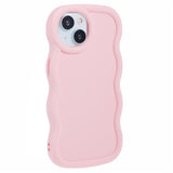EIDERWOOD iPhone 15 Fleksibelt Plastik Wavy Mobil Cover - Lyserød