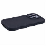 EIDERWOOD iPhone 14 Pro Max Fleksibelt Plastik Wavy Mobil Cover - Sort