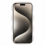 EIDERWOOD iPhone 14 Fleksibelt Plastik Wavy Mobil Cover - Hvid