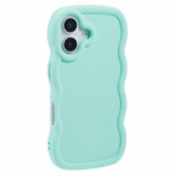 EIDERWOOD iPhone 16 Plus Fleksibelt Plastik Wavy Mobil Cover - Blå