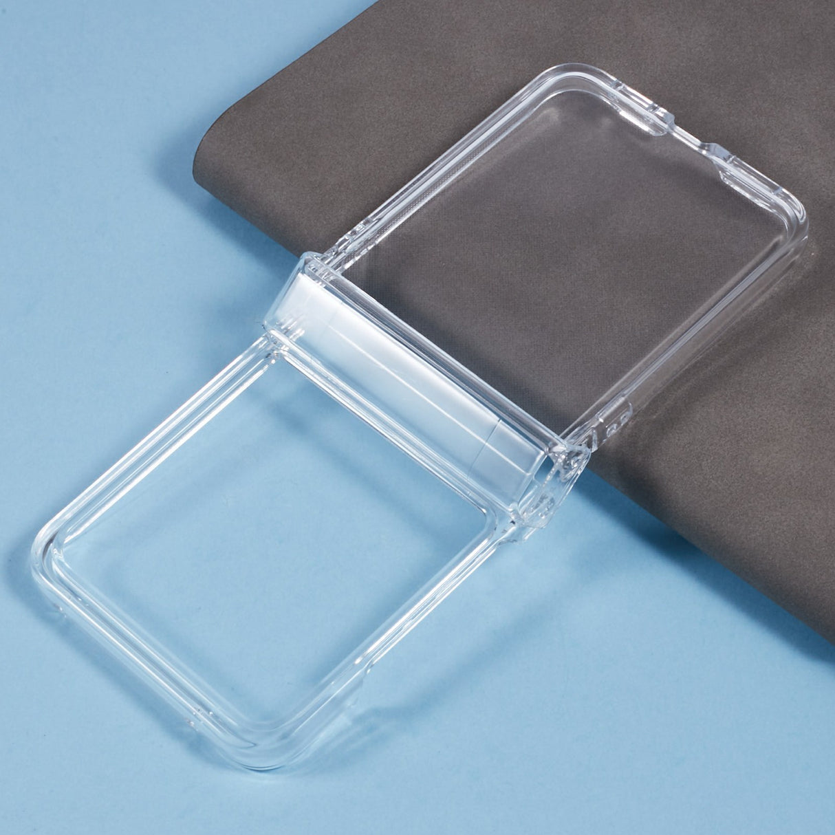 EIDERWOOD Motorola Razr 70 / Razr 60 / Razr 50 5G - Crystal Clear Shockproof Fleksibel Plastik Cover - Gennemsigtig