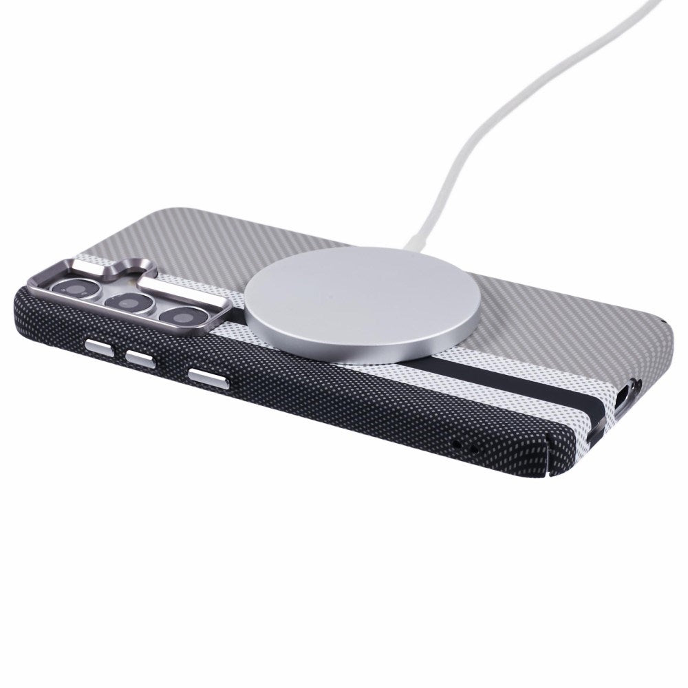 Samsung Galaxy S24 - EIDERWOOD Mønstret Carbon Cover - MagSafe Kompatibel - Grey Stripes