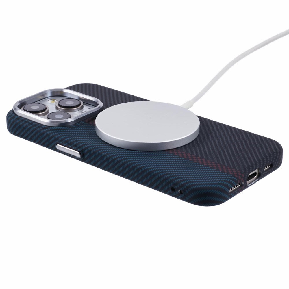 iPhone 12/12 Pro - EIDERWOOD Mønstret Carbon Cover - MagSafe Kompatibel - Dark Colored Pattern