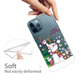 iPhone 14 Pro Fleksibel Plastik Jule Bagside Cover - Pingvin Familie med Snemand