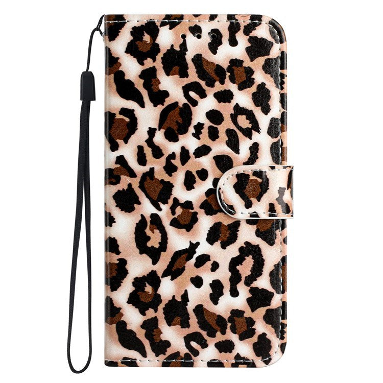EIDERWOOD iPhone 17 Imiteret Læder Flip Cover m. Pung & Rem - Leopard