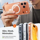 iPhone 17 Pro Max - TORRAS Guardian Magnetic Hybrid Plastik Cover - MagSafe Kompatibel - Gennemsigtig