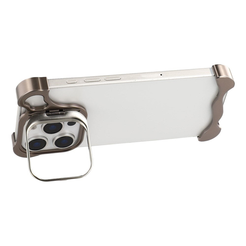 iPhone 16 Pro 2-i-1 Metal Bumper Cover - Ståfunktion & Linsebeskytter - Titanium