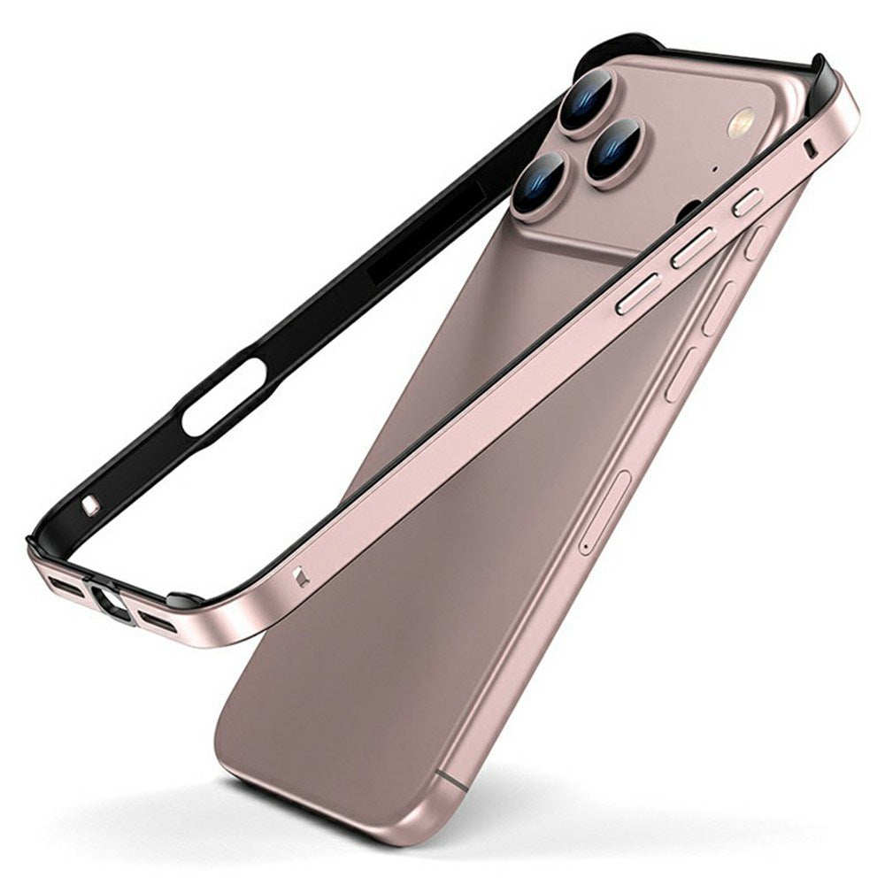 iPhone 17 Pro EIDERWOOD Metal Bumper Cover m. Stødabsorberende Silikone Hjørner - Lyserød