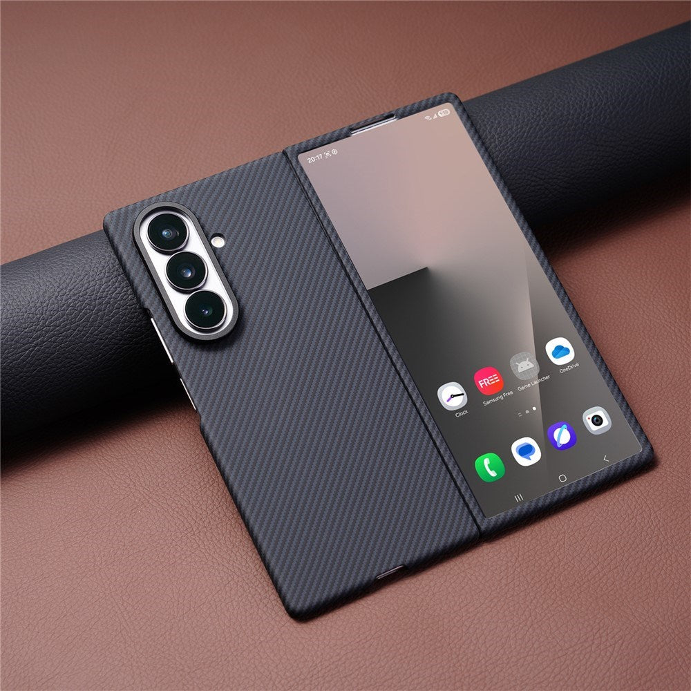 Samsung Galaxy Z Fold8 Hårdt Plast Carbon Bagside Cover - MagSafe Kompatibel - Sort