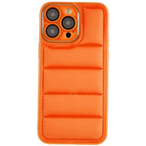 iPhone 14 Pro Max Læderbetrukket 3D Plastik Bagside Cover m. Kameralinse Beskyttelse - Orange