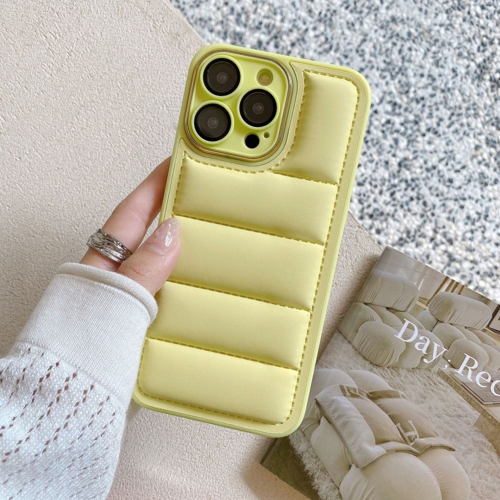 iPhone 14 Pro Max Læderbetrukket 3D Plastik Bagside Cover m. Kameralinse Beskyttelse - Gul