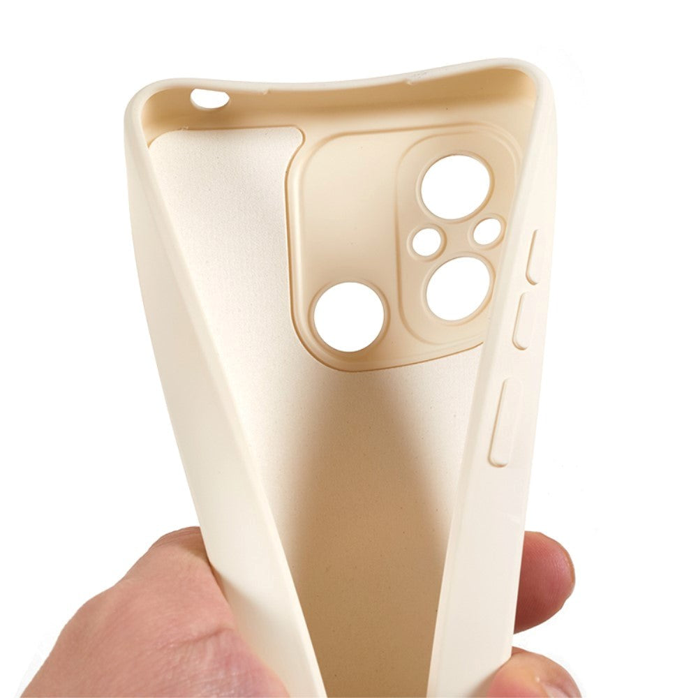 Xiaomi Redmi 12C Fleksibelt Plastik Bagside Cover - Hvid