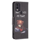 Nokia C22 Læder Flip Cover m. Pung & Print - "Don't Touch My Phone" Bjørn